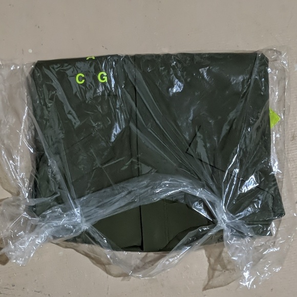 NikeLab ACG GORE-TEX® Parka - Picture 5 of 5